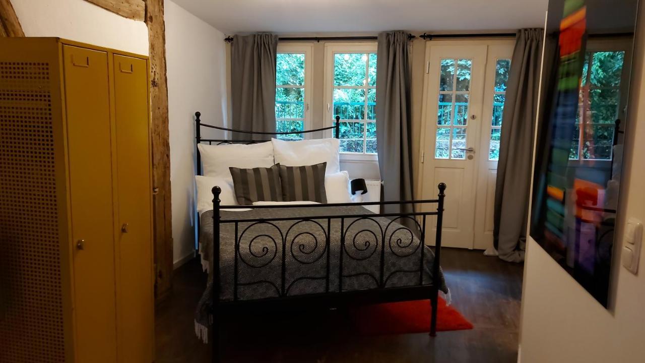 Manoir -1654- Historisch Schlafen In Monschaus Altstadt エクステリア 写真